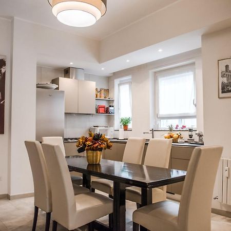 Casa 3 Santi, Your Contemporary Home In Рим Экстерьер фото