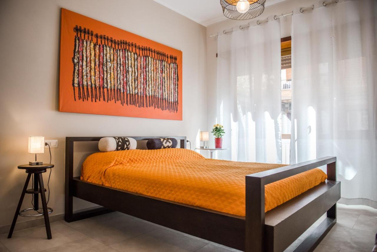 Casa 3 Santi, Your Contemporary Home In Рим Экстерьер фото